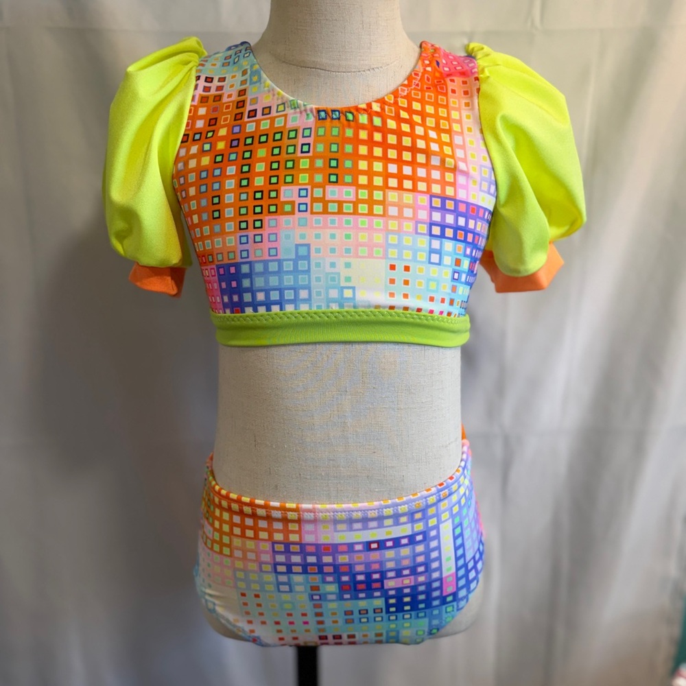Colorful Geometric Two-Piece Outfit, child size 8, brand new with tags